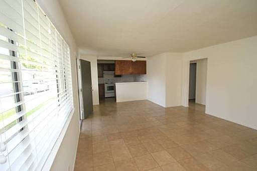 5th image of 2564 N Yardarm Ave