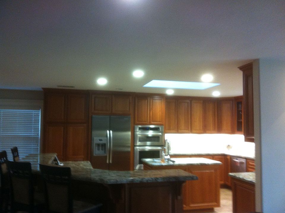 Kitchen with Island 