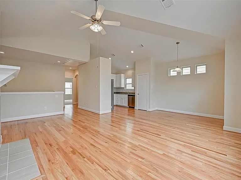 11609 Main Cypress Dr — Photo 10