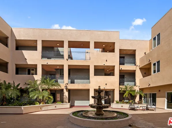 13951 Sherman Way Unit 303, Los Angeles, CA 91405