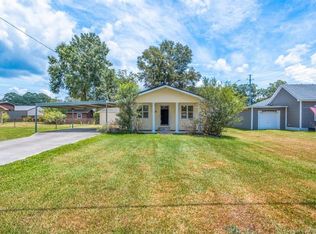 1406 State St, Jennings, LA 70546