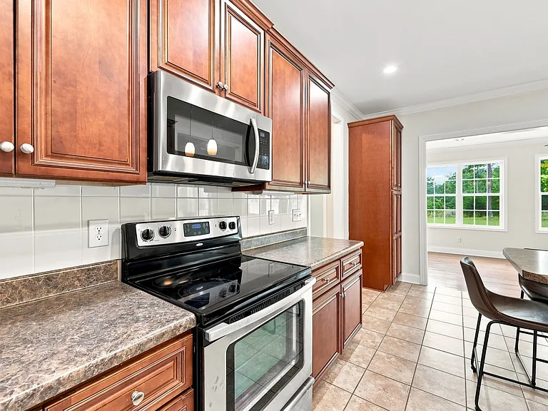 494 Asset Pkwy — Photo 25