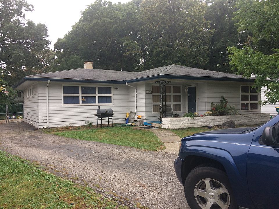 1st image of 1021 E 61st Pl