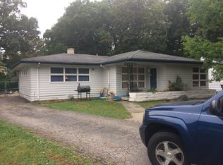 1021 E 61st Pl, Merrillville, IN 46410