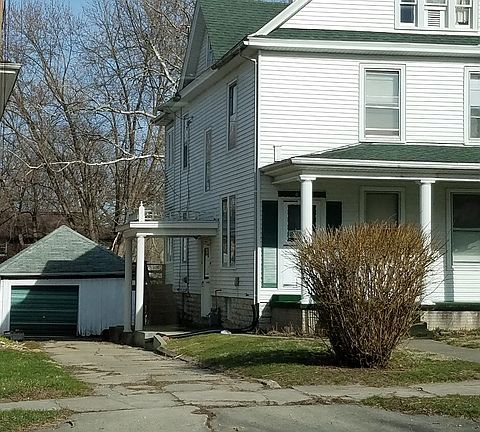 2nd image of 606 S Peoria Ave