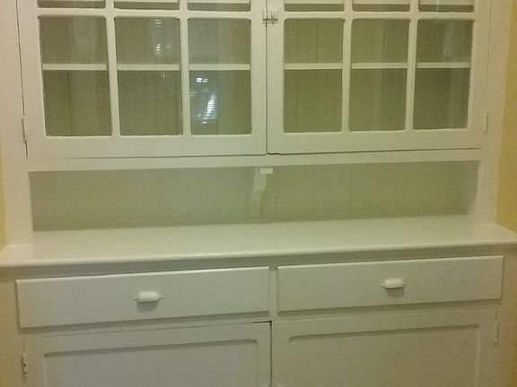 5th image of 897 Pine St