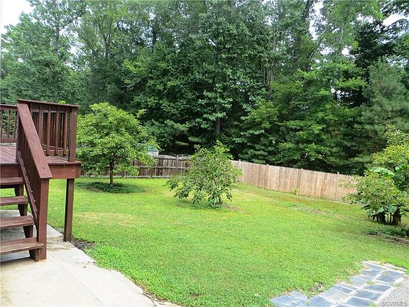 4th image of 5613 Jessup Meadows Dr