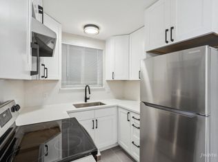 795 Burnett Ave APT 12, San Francisco, CA 94131