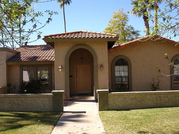 2nd image of 1128 N Harris Dr