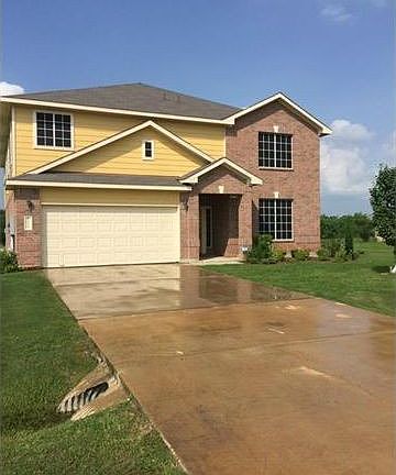 2nd image of 150 Parkland Dr