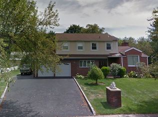 88 Palmer Dr, Wayne, NJ 07470