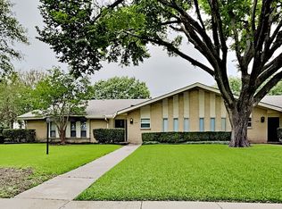 2725 Forest Grove Dr, Richardson, TX 75080