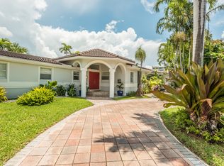 700 95th St, Surfside, FL 33154