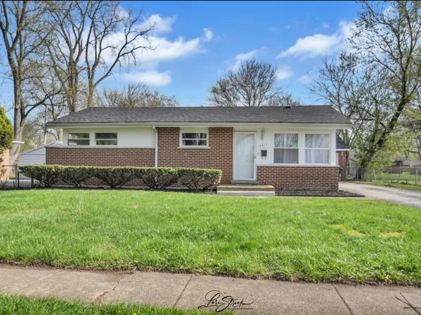 2917 Nottingham Ave, Markham, IL 60428