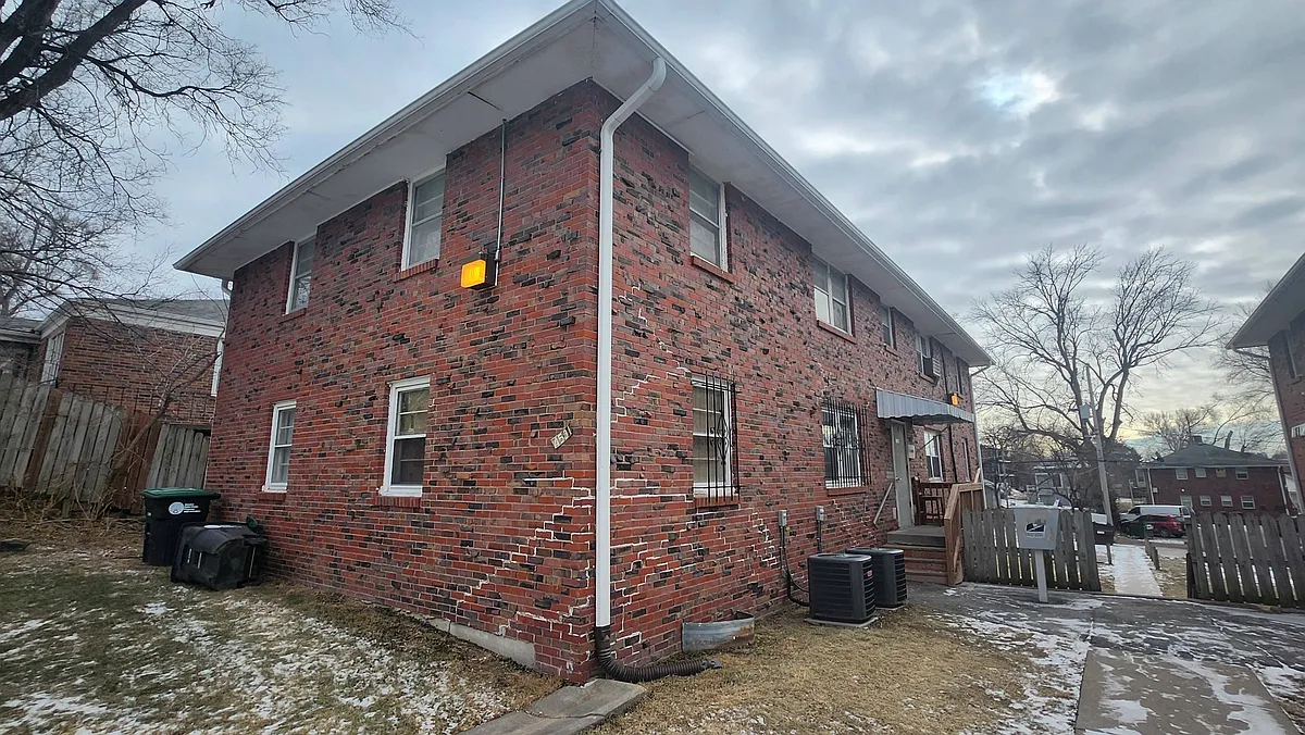 Building Photo - 4535 Hamilton St #1