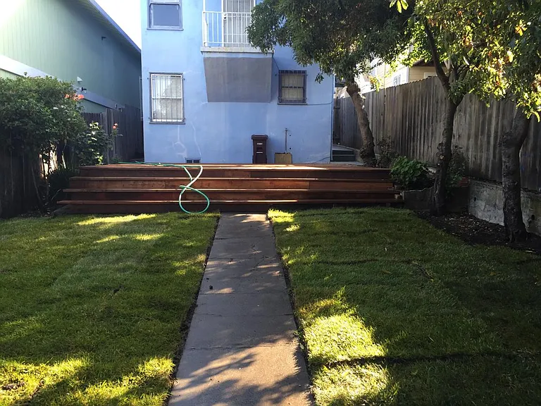 4525 San Carlos Ave — Photo 2