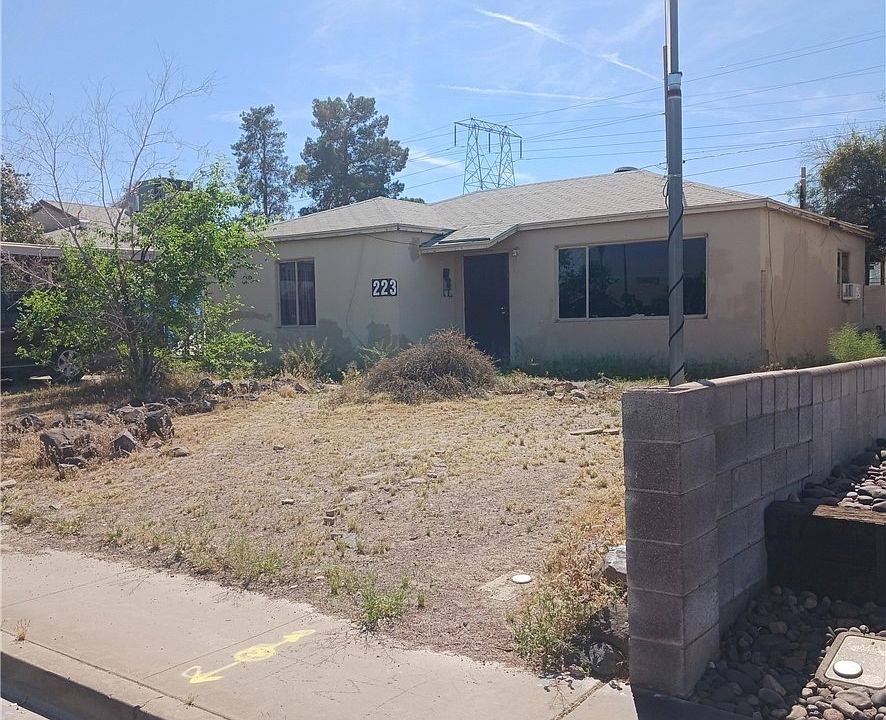 2nd image of 223 W Basic Rd