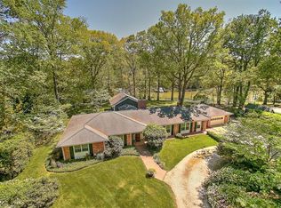 1108 Michaelwood Dr, Virginia Beach, VA 23452
