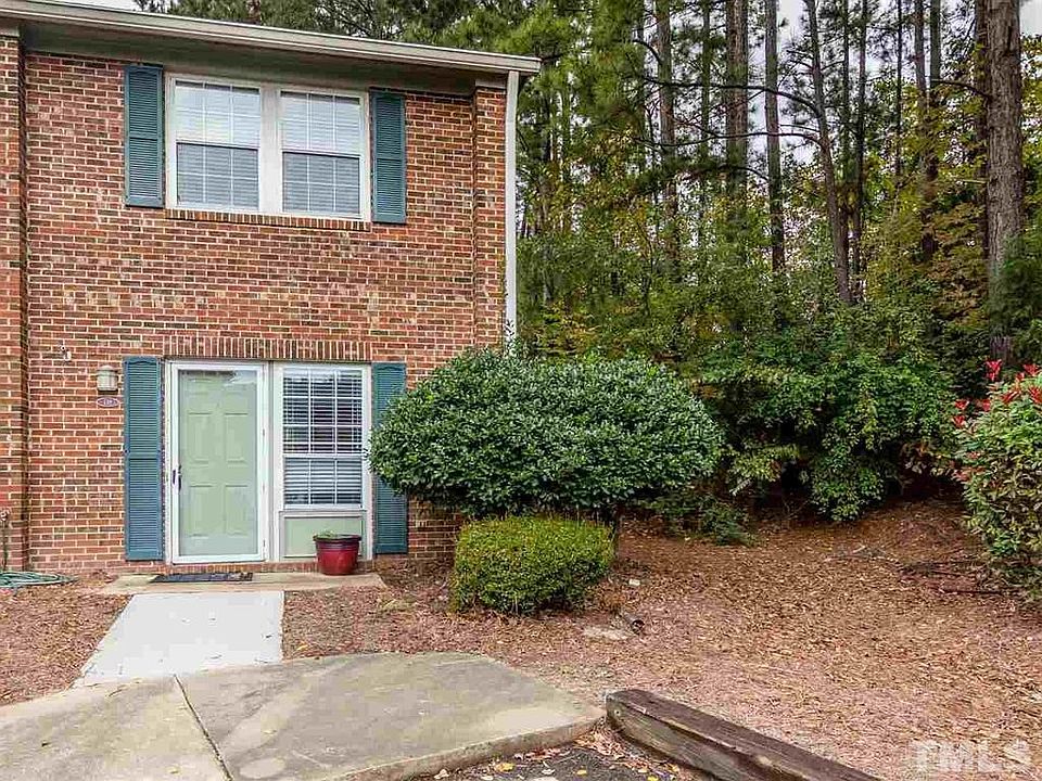 Front Door - End Unit!