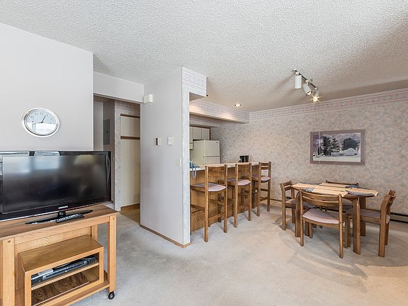 5th image of 13 Jackpine Ct #13