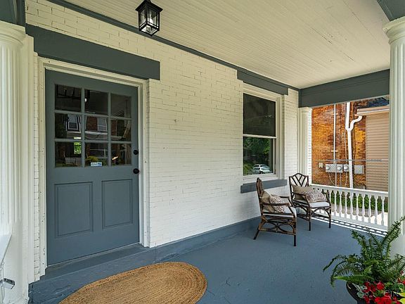 4th image of 2028 Burnet Ave