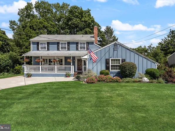 108 Nantucket Dr, Cherry Hill, NJ 08034