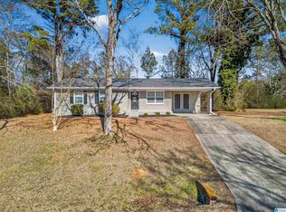 225 Hillside Dr, Anniston, AL 36206