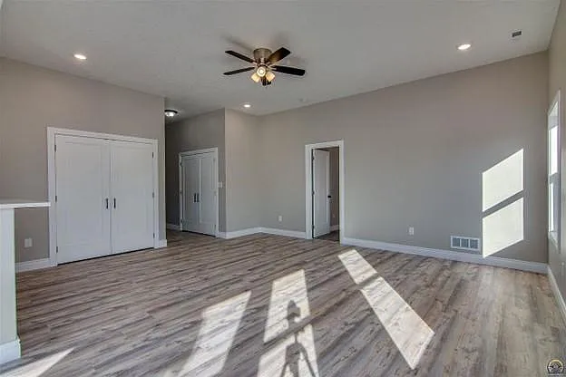 4 bed, 1650 sqft, $2,500 — Photo 4