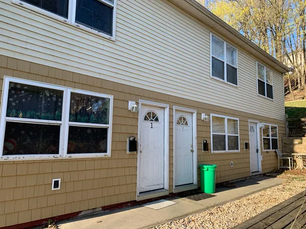 1012 Constitution Dr, Allentown, PA 18103