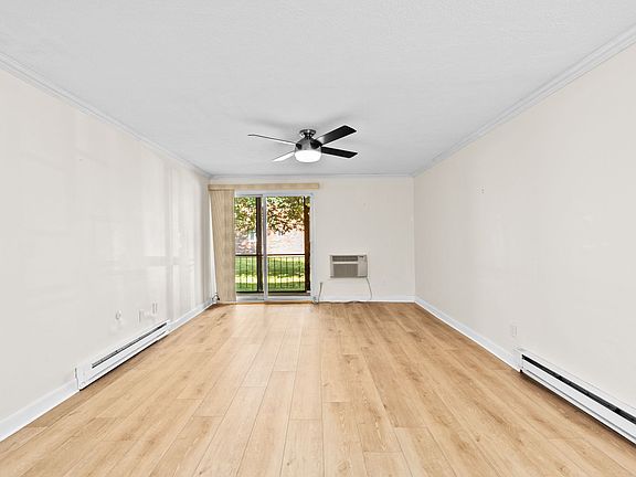 2nd image of 79 Fountain Ln APT 3