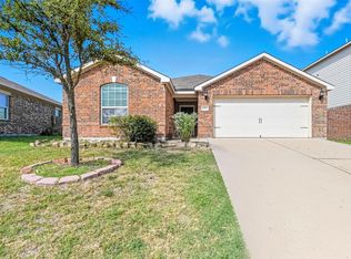 6237 Obsidian Creek Dr, Fort Worth, TX 76179