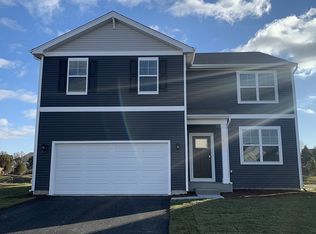 10513 Whitney Pl, Saint John, IN 46373