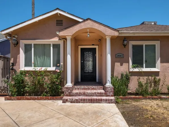 14743 McCormick St, Van Nuys, CA 91411