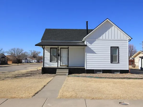 1401 Montgomery St, Hays, KS 67601