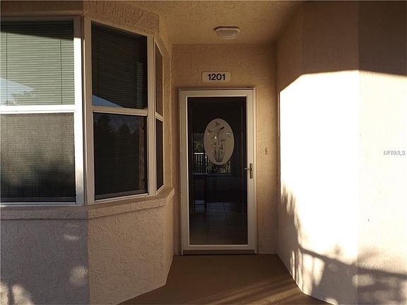 3rd image of 6205 Shoreline Dr APT 1201