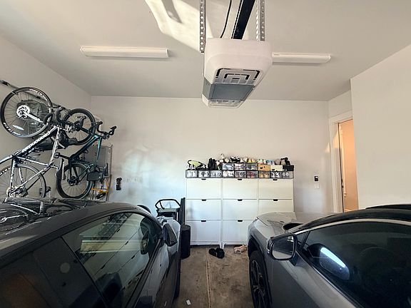 5th image of 6760 SE Genrosa St