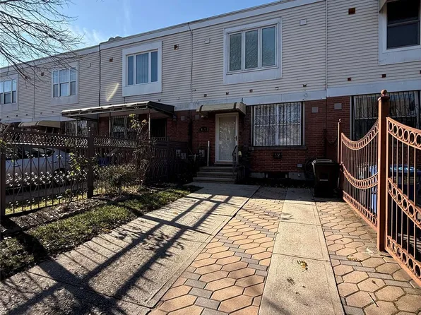 406 Hinsdale Street, Brooklyn, NY 11207