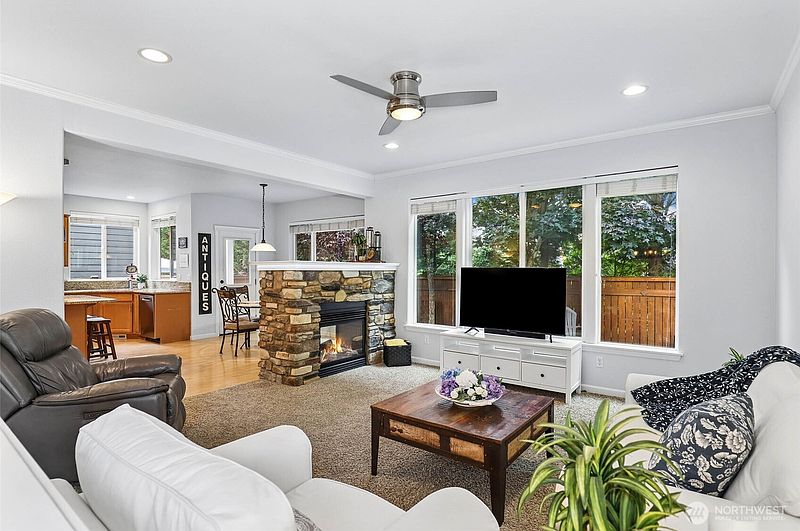 5th image of 17208 138th Avenue Ct E