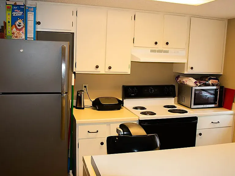 3211 Pearl St #304 — Photo 3