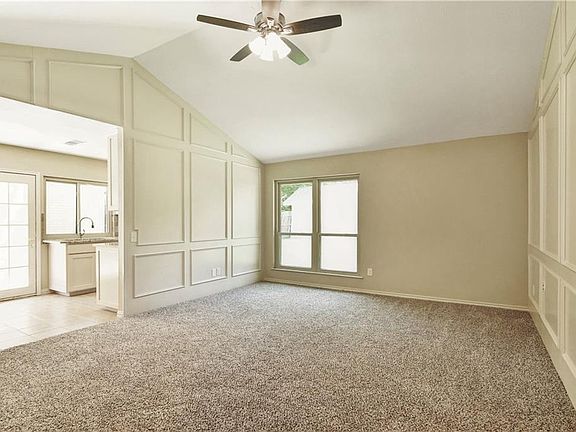 4th image of 3209 Statler Dr