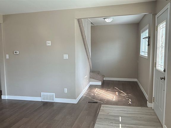 5th image of 1537 Second Street