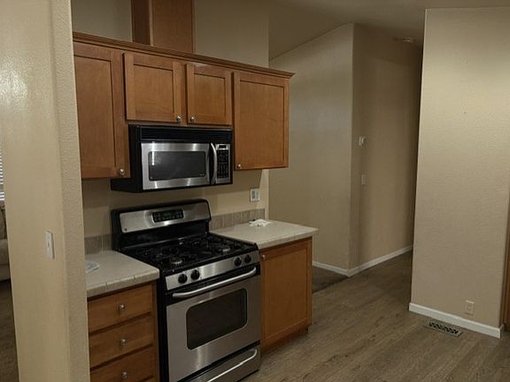 4th image of 9395 Harritt Rd Spc 212