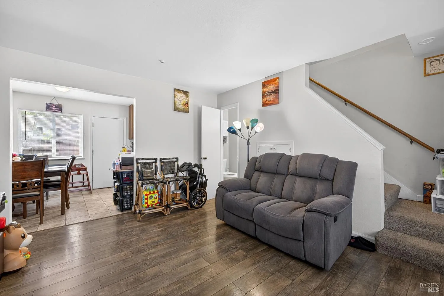 2 bed, 1.5 bath, 850 sqft, $2,350 — Photo 3
