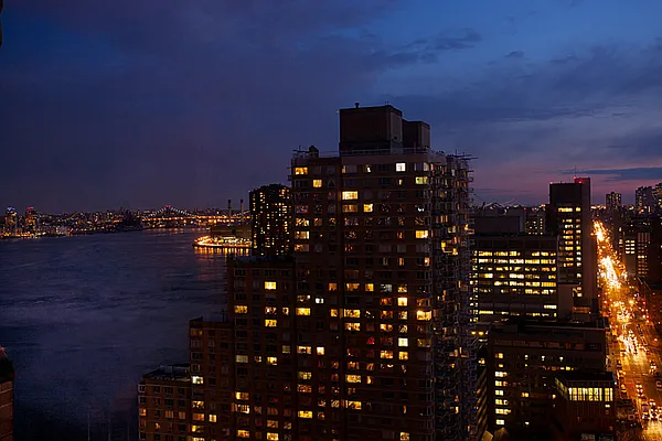 Sold by Brown Harris Stevens | media 15