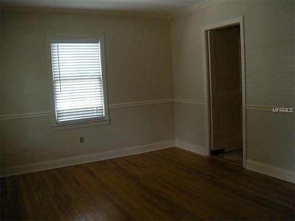 3rd image of 3904 W Sevilla St