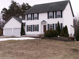 3305 Rambling Brook Rd, Muskegon, MI 49444