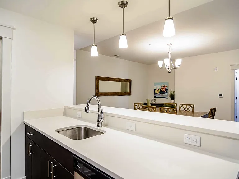 1004 Run Hill Ct #423 — Photo 3