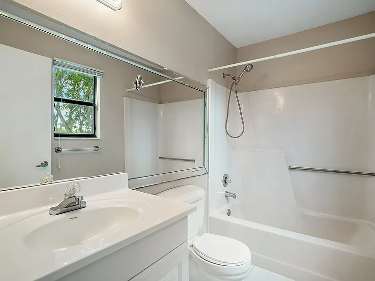 28 Crossings Cir #H — Photo 34