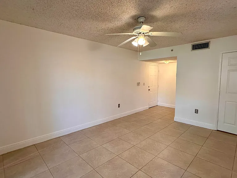 3874 Lyons Rd #110-6 — Photo 14
