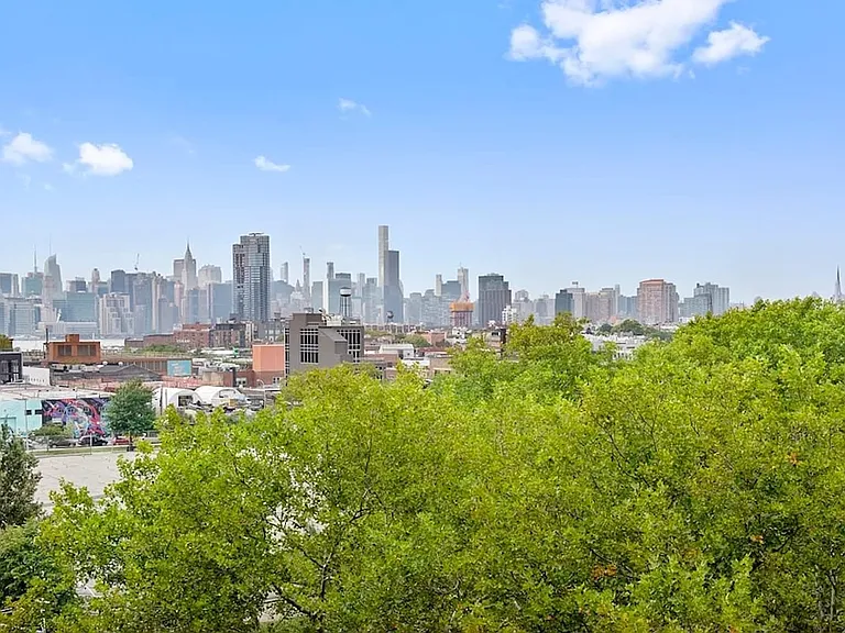 101 Bedford Ave #B-613 — Photo 31